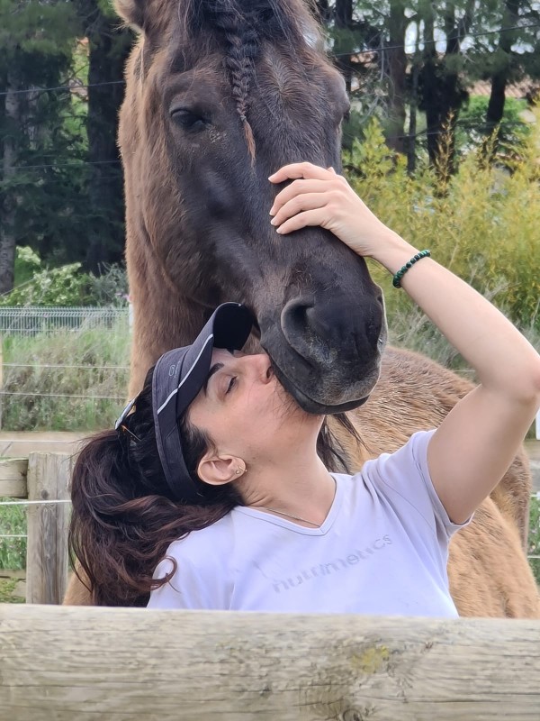 L'APPROCHE DU PSYCHO-TRAUMA EN MEDIATION EQUINE