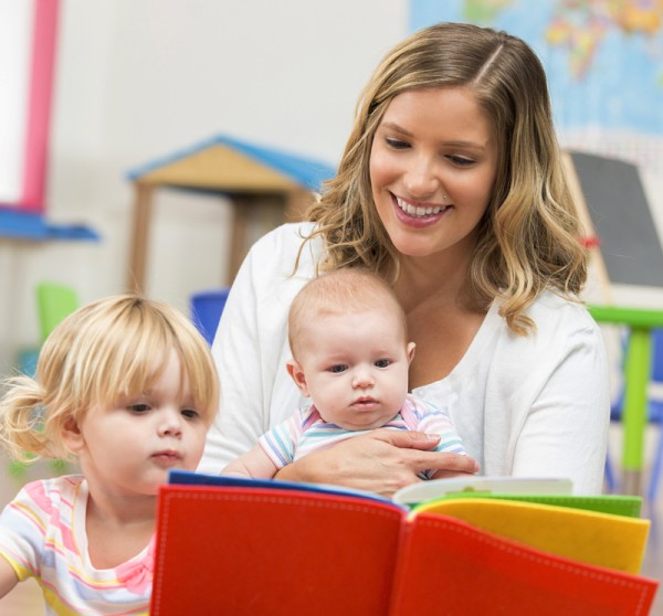 Littérature enfantine : création d'espace de lecture et pratiques autour de la littérature